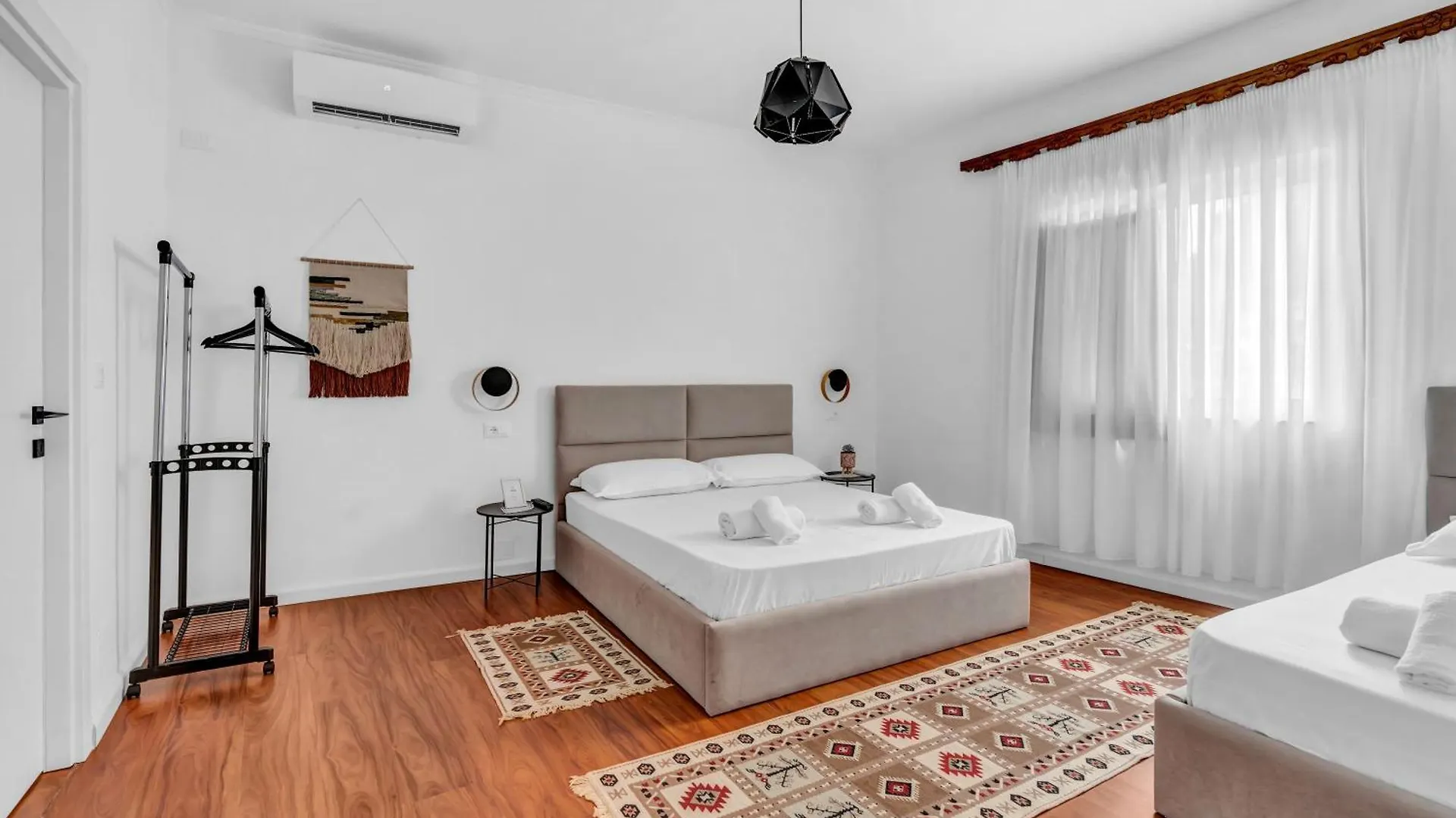 Nika'S Guest House Berat