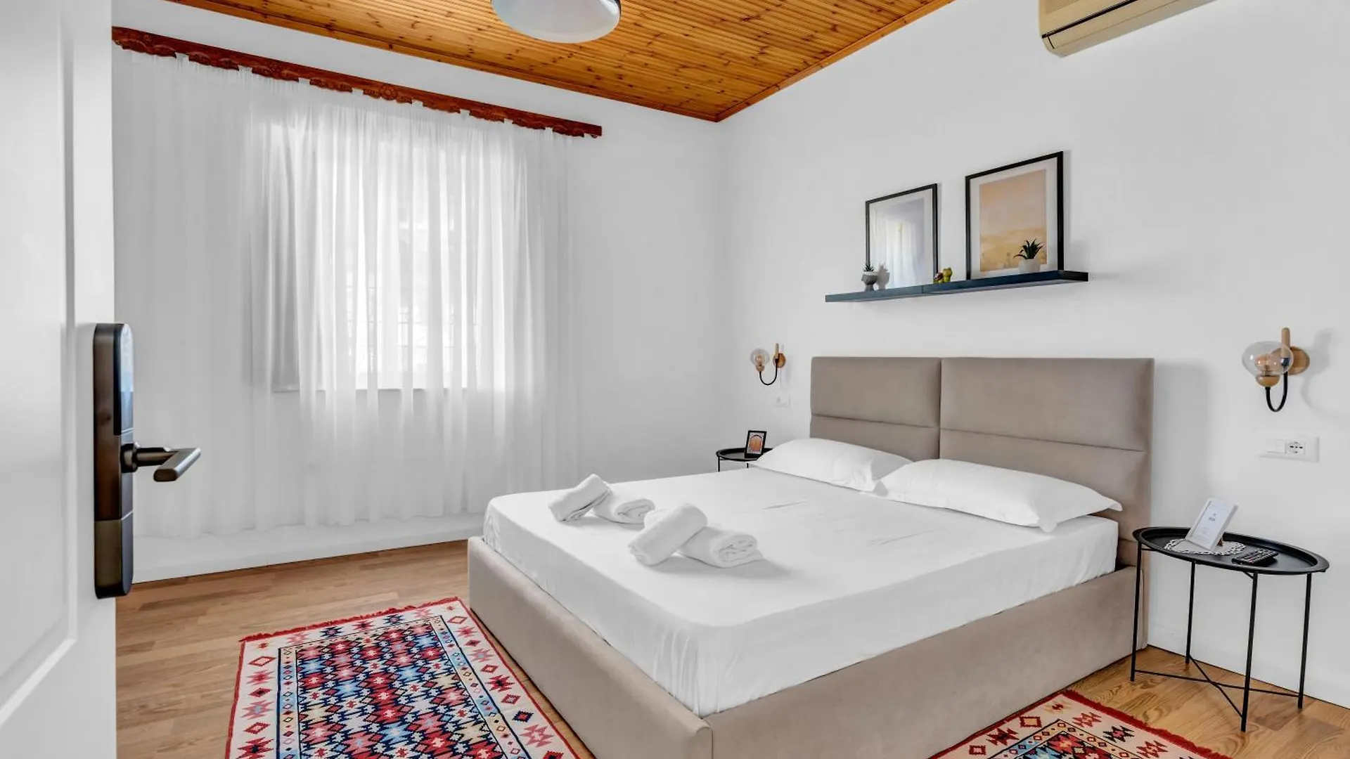 Nika'S Guest House Berat